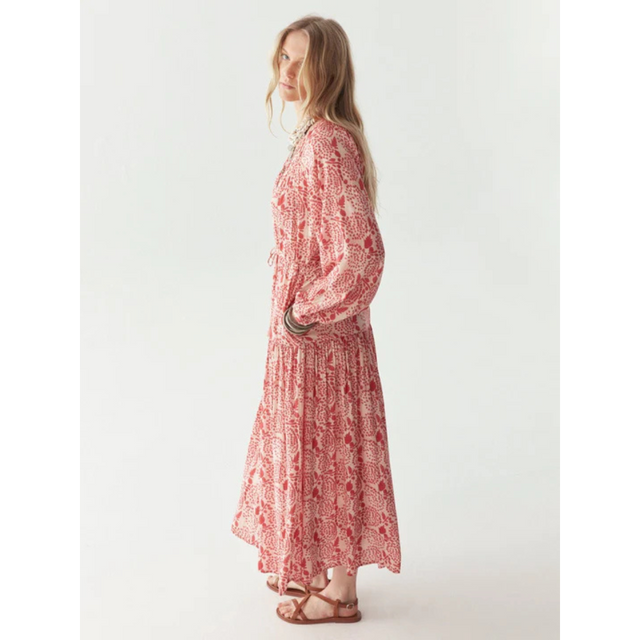 Maison Hotel Irene Dress