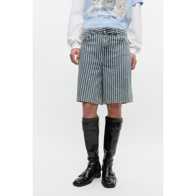 Ganni – Jeansshorts mit hellen Streifen