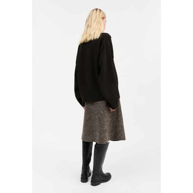 Shell Studio Dean V-Neck Jumper