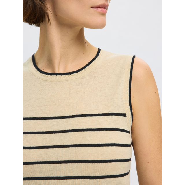 Selected Femme – Esther – Strickoberteil mit Kontrast