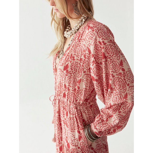 Maison Hotel Irene Dress