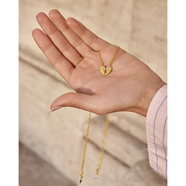 Maanesten Keeper Necklace