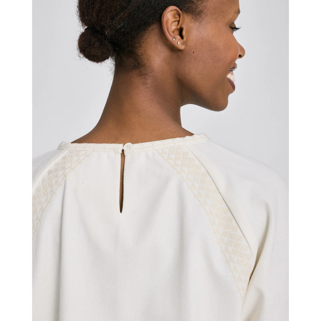 Smuk kortærmet twill bluse fra Gai Lisva - lukning