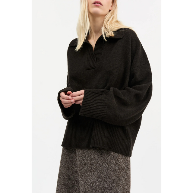 Shell Studio Dean Pullover mit V-Ausschnitt