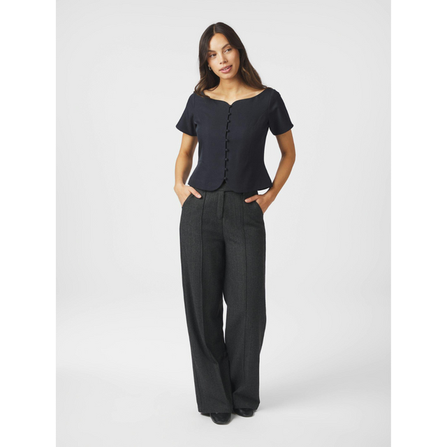 Neo Noir Tango Structure Top