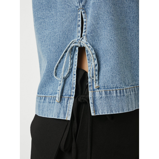 Neo Noir Svetlana D Top