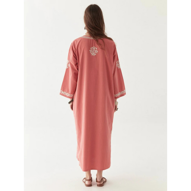 Maison Hotel Anbu-Kleid