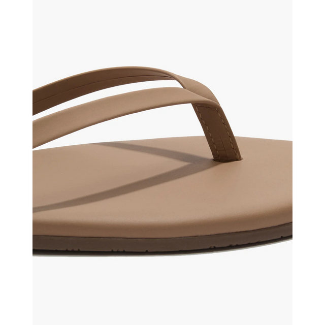 TKEES Foundations Matte