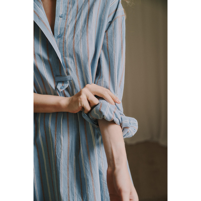 Ella skjortekjole i striber fra Anne-mi - detalje